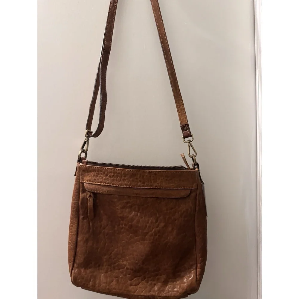 MAXON COLLECTION Soft Brown Textured Leather Pebbled Crossbody Bag Made in Italy